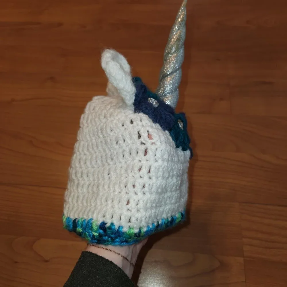 Unicorn Hat with Flower Crown Crochet || EUC